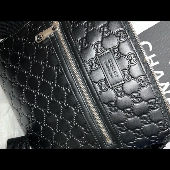 Gucci Black Crossbody Bag - Picture 12 of 16